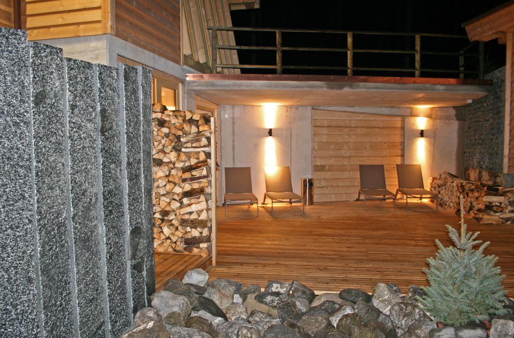 Huttenhotel Husky Lodge Muotathal Exterior photo